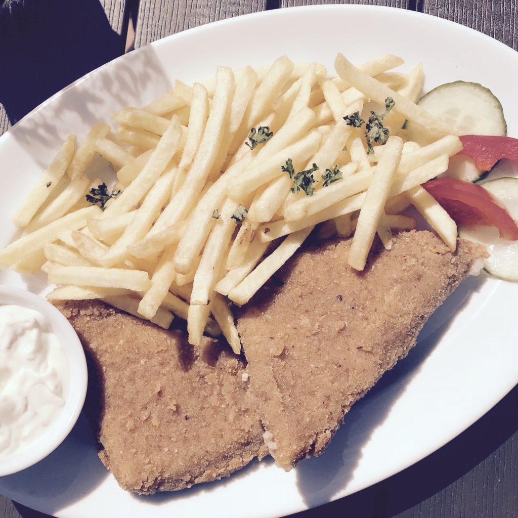 KURZ MAL WEG: Tschechien – Adebars Töchter